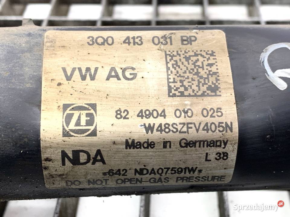 AMORTYZATOR PRAWY PRZÓD ZE SPRĘŻYNĄ VW PASSAT B8 osobowe