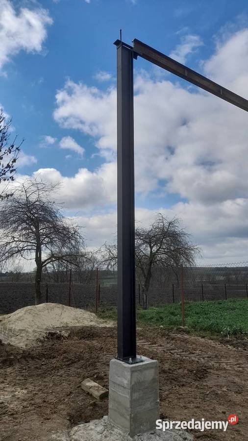Słupy stalowe na wiatęgaraż Ulhówek