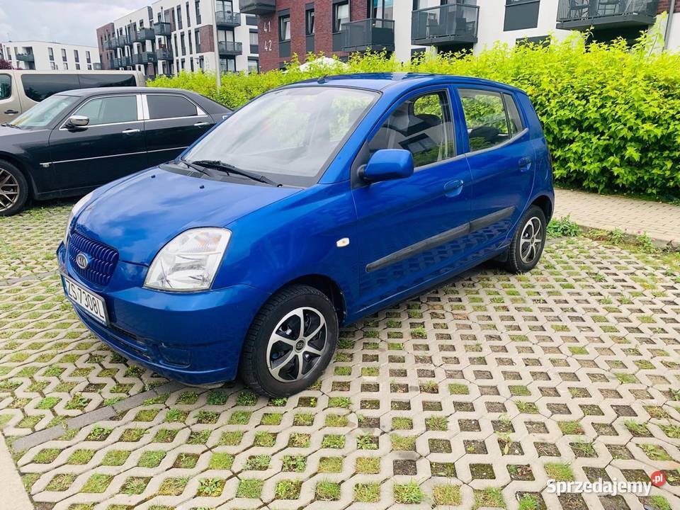 NRENTEU Wypożyczalnia aut wynajmie Nissan micra Szczecin