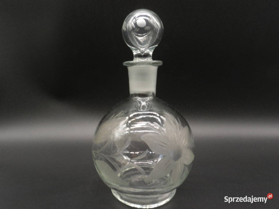 Szklana stara karafka Raszków