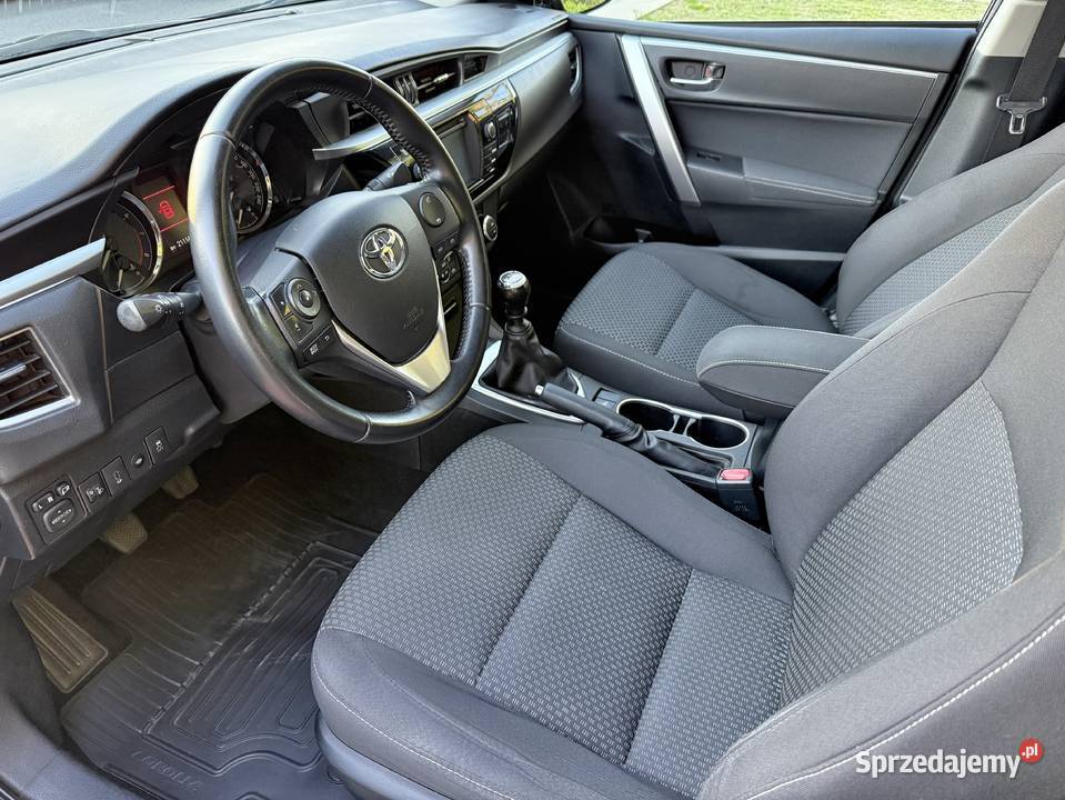 Toyota Corolla 16 benzyna Salon Polska sprzedam