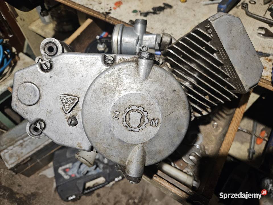 Komar silnik wal skrzynia zapłon Pielgrzymka