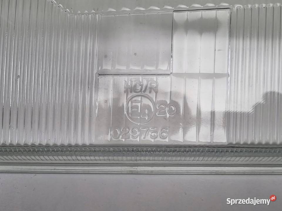 Volvo 740 8388r KLOSZ PRZEDNIEJ LAMPY LEWY PRZÓD Rudka