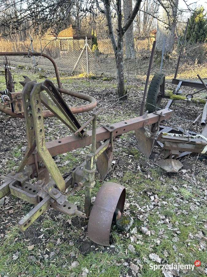 Pług 3 skiby nieuszkodzony Łozice