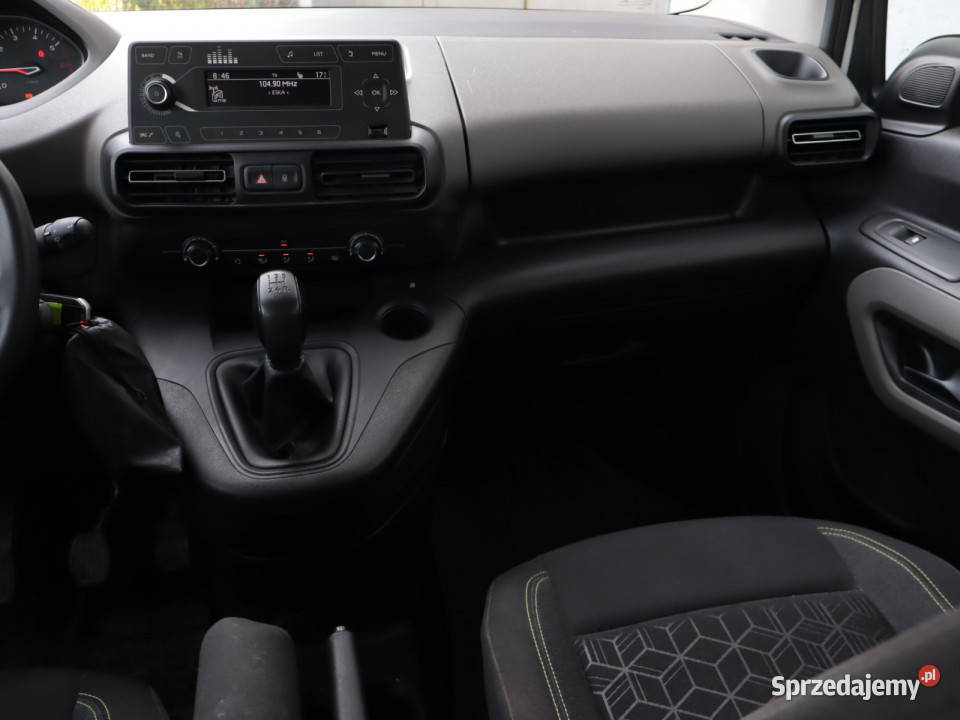 Peugeot Rifter 15 BlueHDi ASR (kontrola trakcji) Bielany Wrocławskie