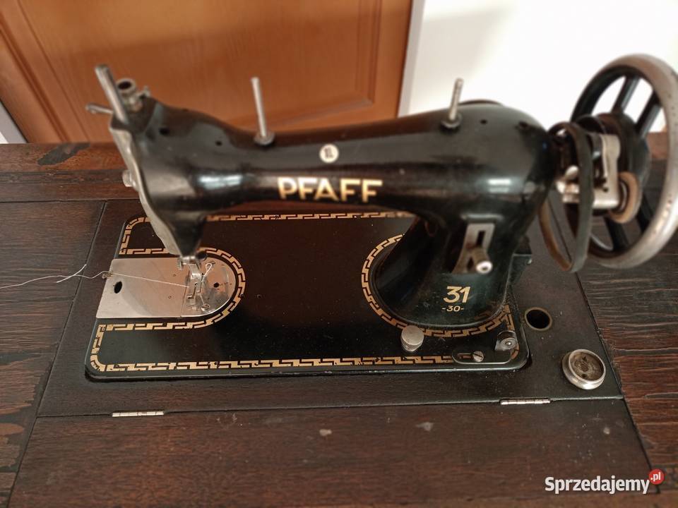 Maszyna do szycia marki Pfaff Łódź