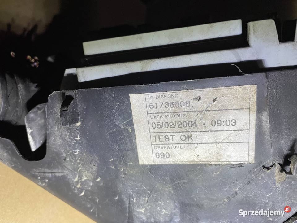 51736608 Skrzynka bezpieczników Fiat panda II 2