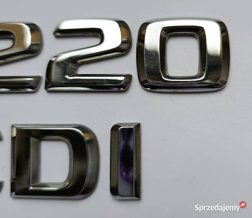 Napis emblemat Mercedes c klasa c220 0007r Lipno