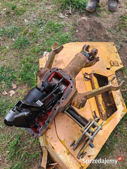 Podnośnik MF3 MF4 3165r 135 165 235 255 Lubieszyn