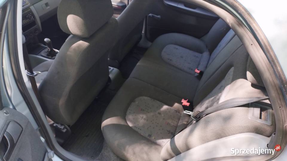 Sprzedam Skoda FABIA 2004 12 64KM śląskie Tychy sprzedam