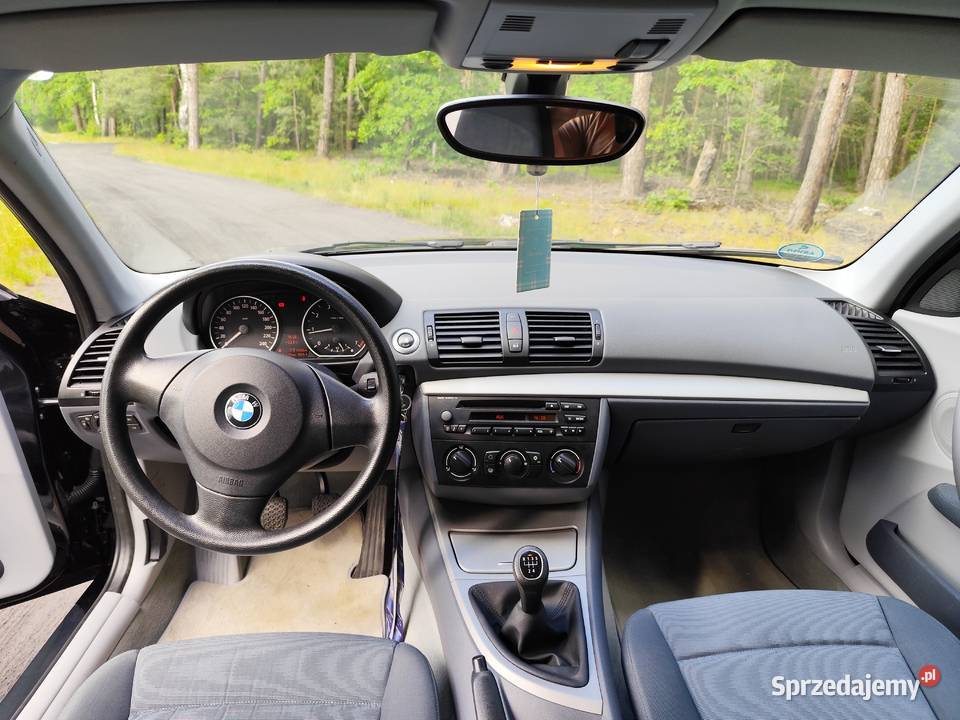 BMW serii 1 116i bez valvetronica idealne pod Rok produkcji 2005