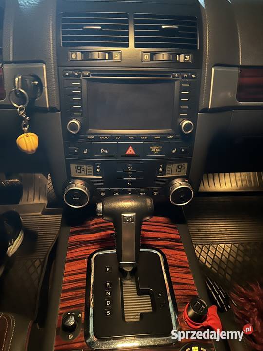VW Touareg 30 TDI V6 Białystok