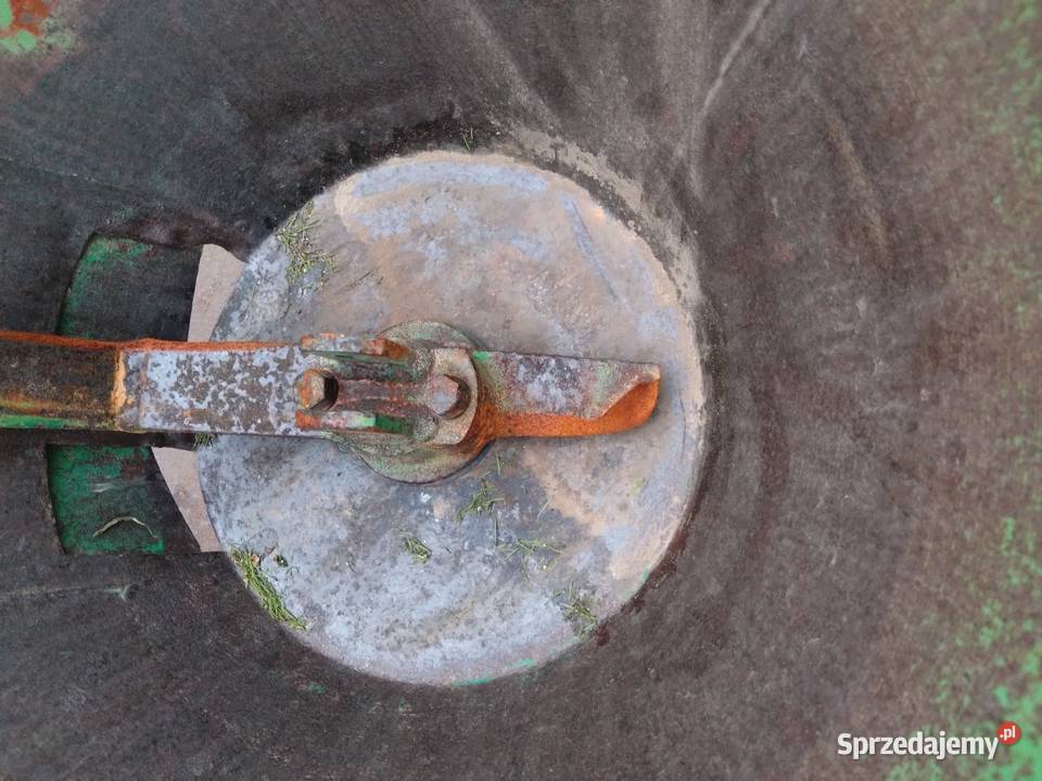 Rozsiewacz do nawozów Agromet Brzeg Goręczyno