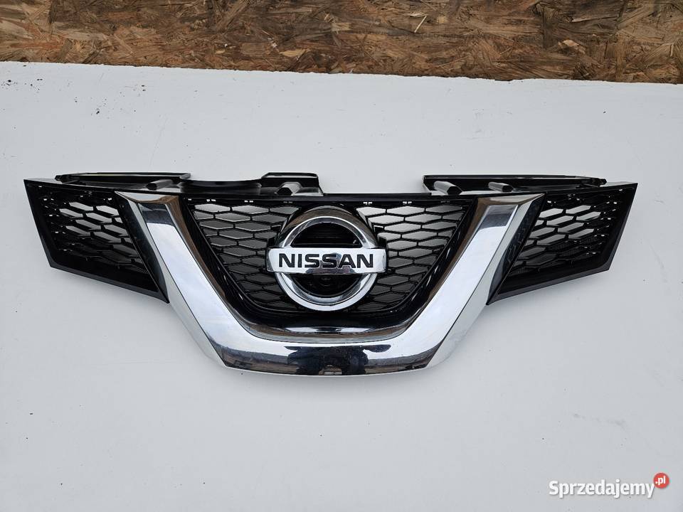 NISSAN XTRAIL T32 GRILL ATRAPA ZDERZAKA PRZÓD wielkopolskie Międzychód