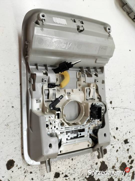 LAMPKA PODSUFITKI SCHOWEK NA OKULARY USA VW osobowe sprzedam