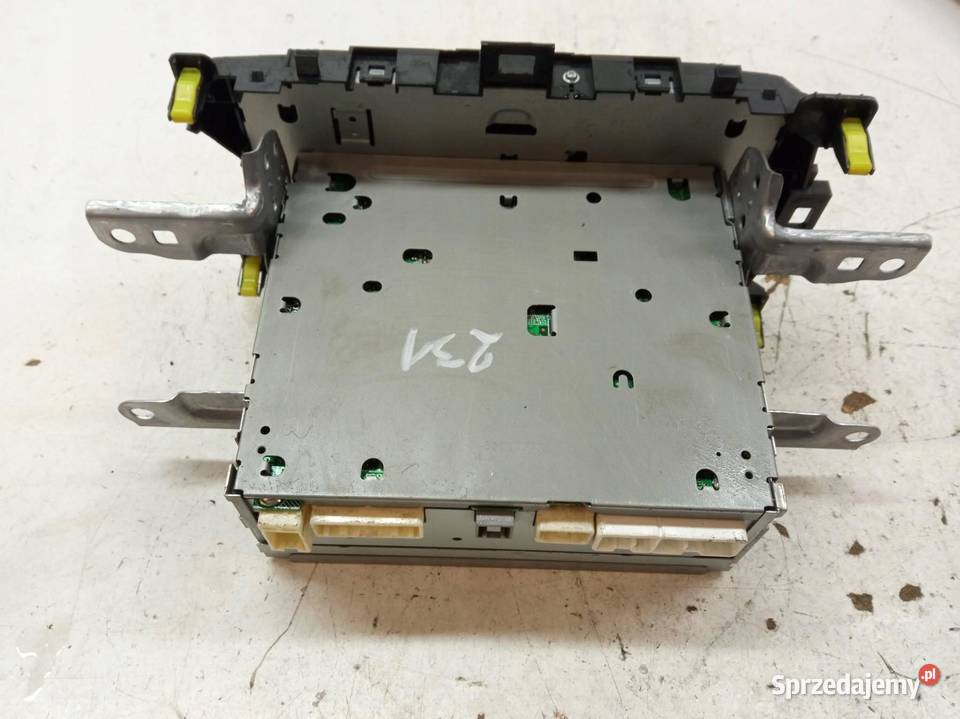 RADIO 861200D640 Toyota Yaris III 2011 Rok produkcji 2014 świętokrzyskie