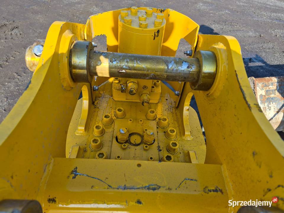 Chwytak hydrauliczny obrotowy sortujący