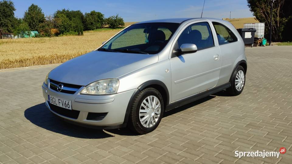 Opel Corsa 2005r 12 Twinport klimatyzacja Opel Nieznaszyn