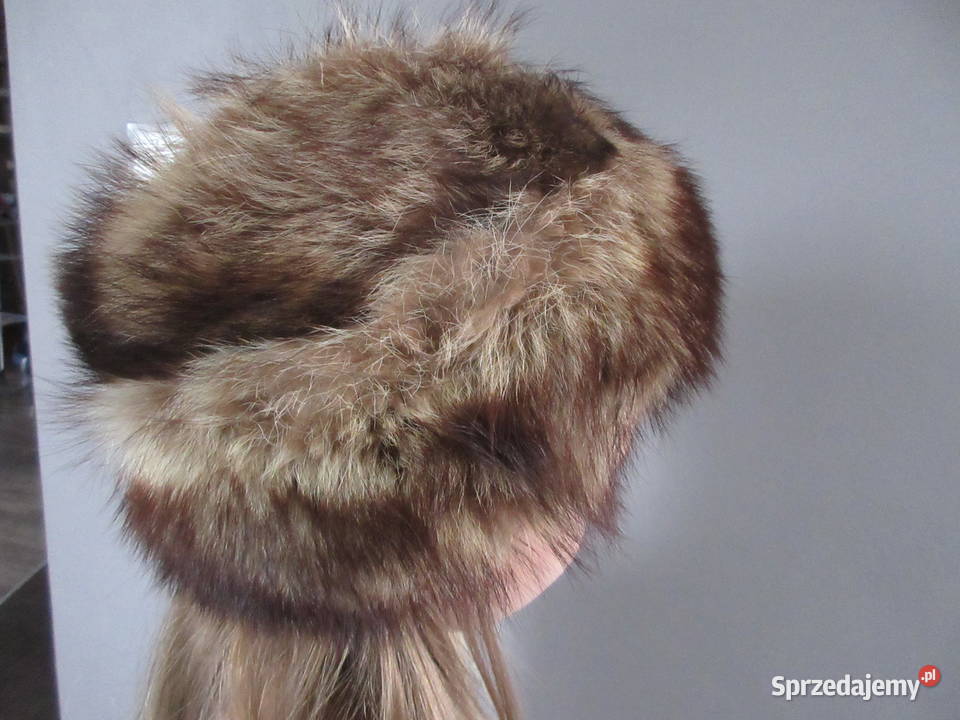 Damskie czapki z naturalnego futra vintage Słupca