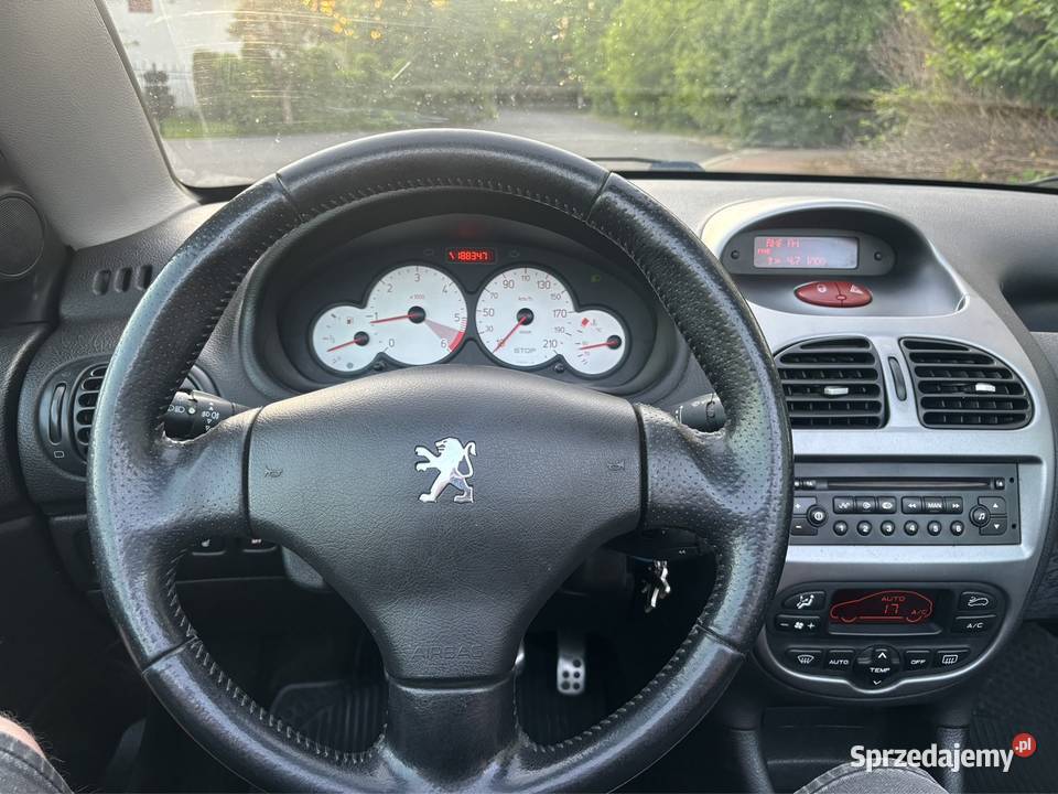 Peugeot 206 cc 16 hdi nieuszkodzony sprzedam