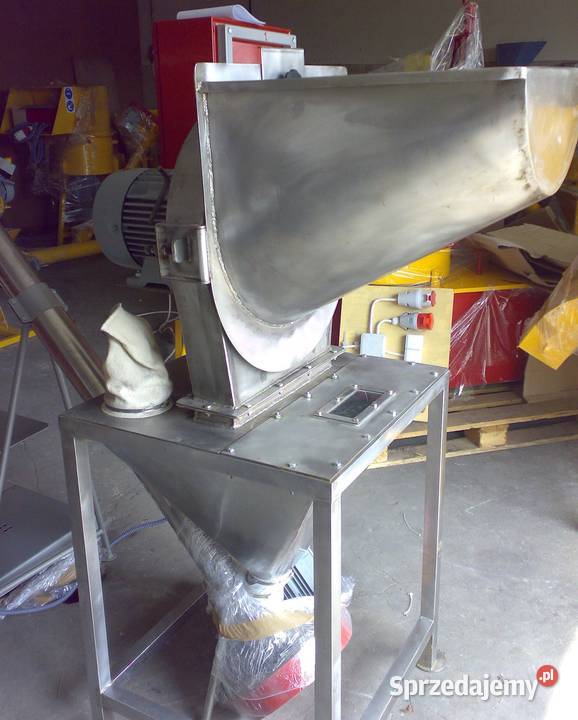 Młyn młotkowy bijakowy M 02 śrutownik nieuszkodzony Radom