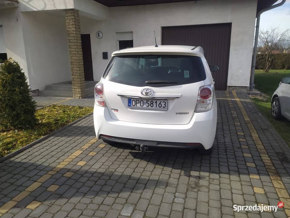 Toyota verso 2014 radio Verso opolskie sprzedam