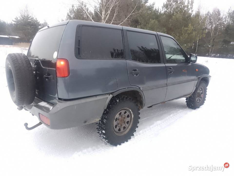 Terrano II 24 simex zimowy wojownik Rok produkcji 1996 Terrano Radzymin