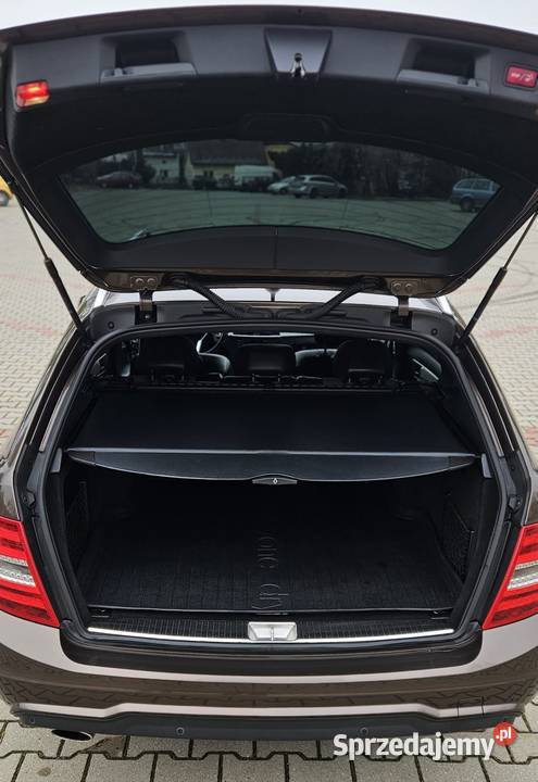 MERCEDES Cklasa C250 W204 AMG lift 2012 Silnik 2 sprowadzony sprzedam