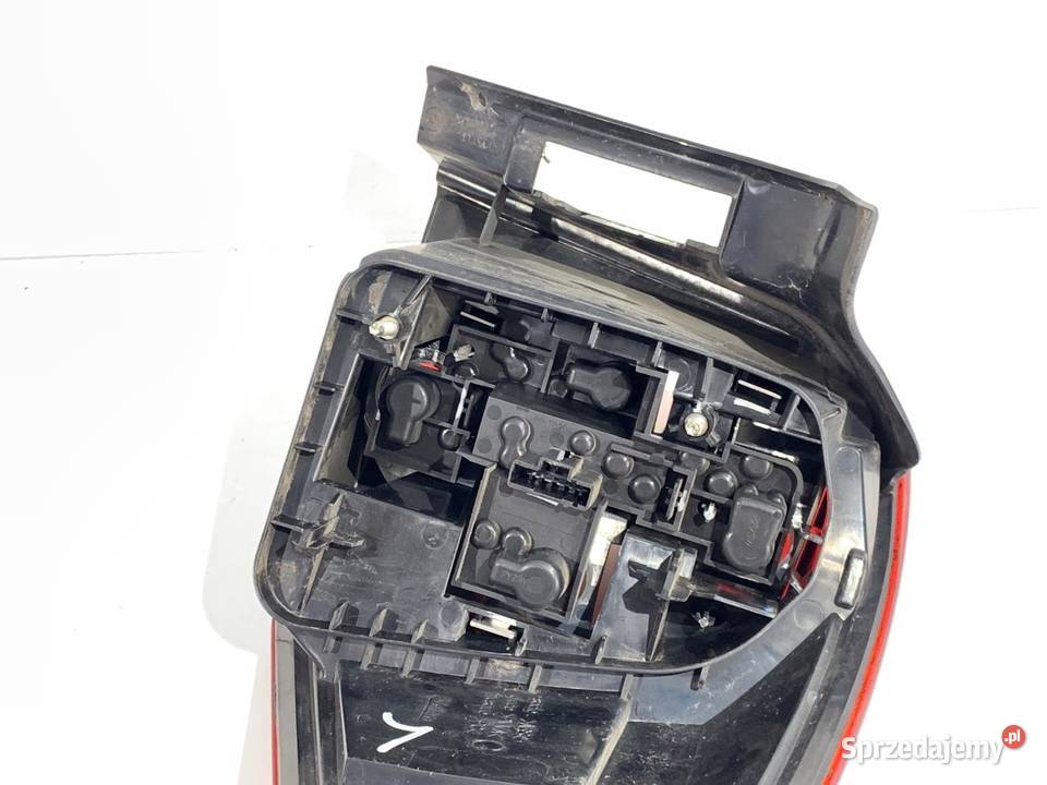 LAMPA LEWY TYŁ RENAULT LAGUNA III 265500002R podkarpackie