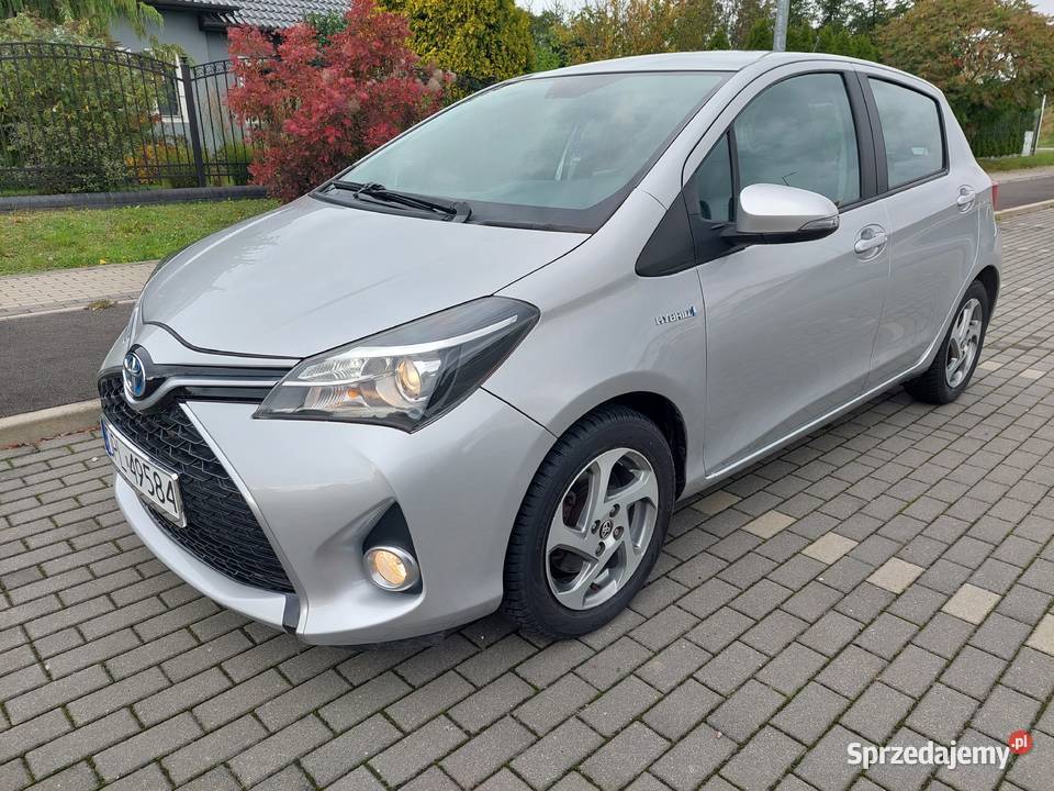 Toyota Yaris III HYBRID Automat zarejestrowany w dolnośląskie Polkowice