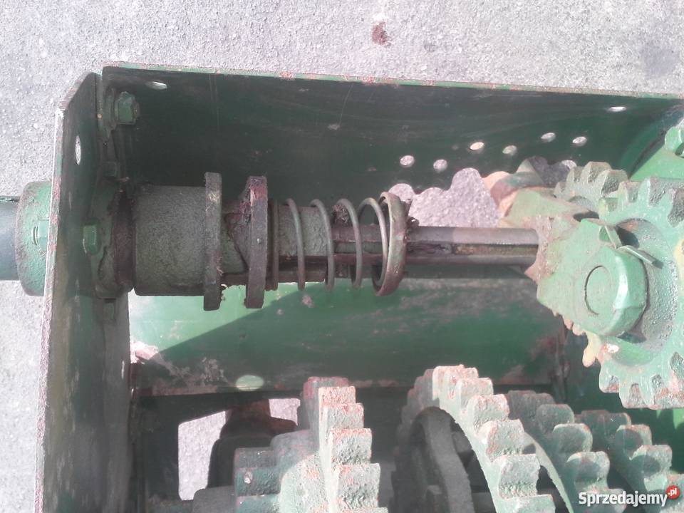 Sprzedam skrzynię ABC siewnika Poznaniak siewniki i sadzarki Włodary