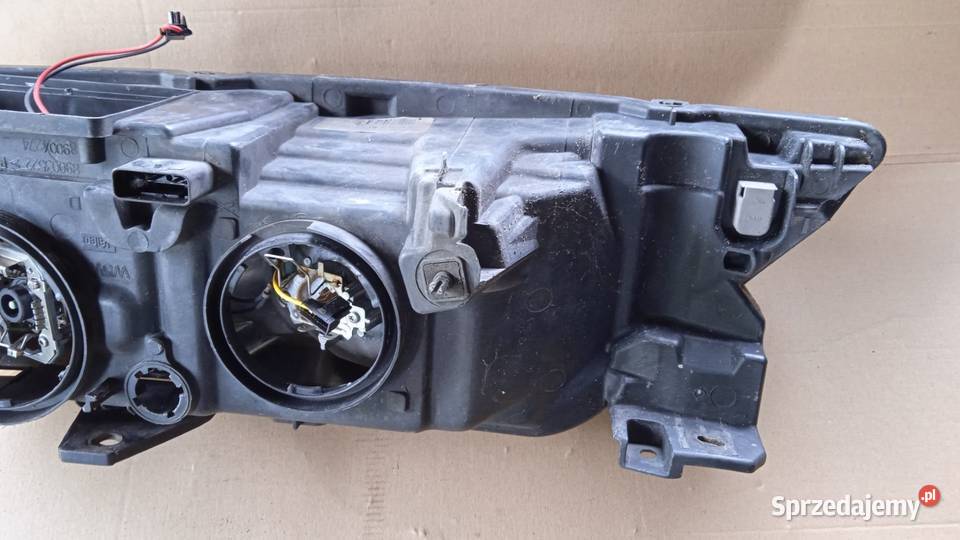 RENAULT LAGUNA II LAMPA PRZÓD PRAWA XENON EU osobowe Lampy przednie Zbierkowo sprzedam