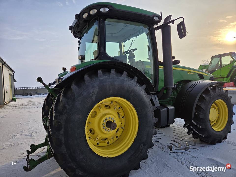 Ciągnik John Deere 8245R 2011 8800h SUPER STAN