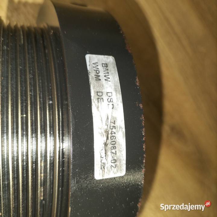 Szeroka mała dwumasa BMW E90 E91 E92 E93 E60 E61 osobowe Poręba sprzedam