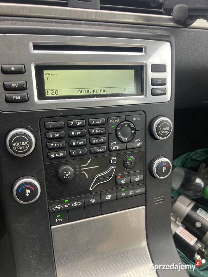 Volvo V 70 D5 204 Kaplonosy