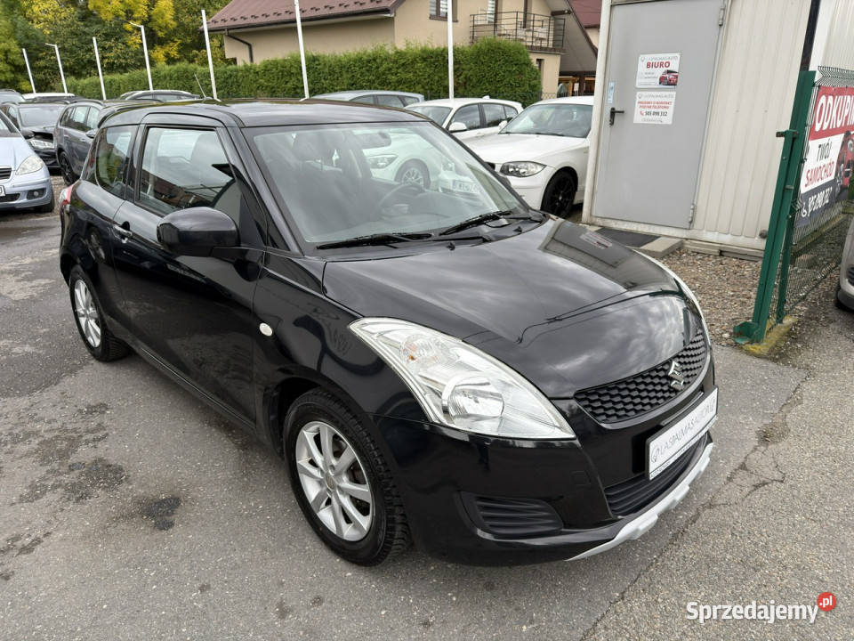 Suzuki Swift RatyZamiana Gwarancja Suzuki Swift czarny Swift małopolskie Gdów