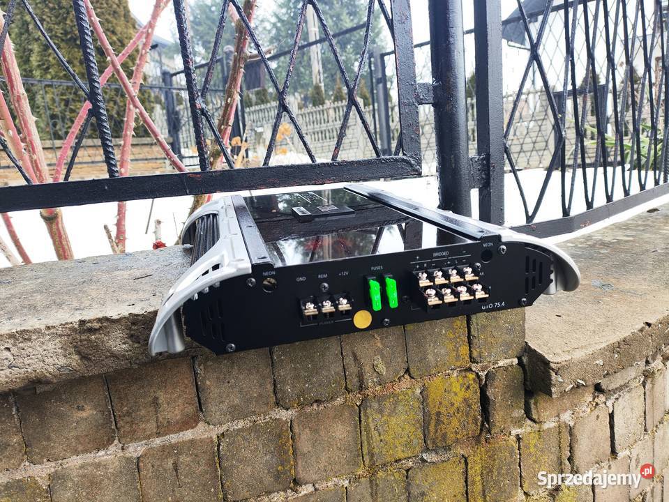 Wzmacniacz samochodowy 4 kanałowy JBL GTO 754