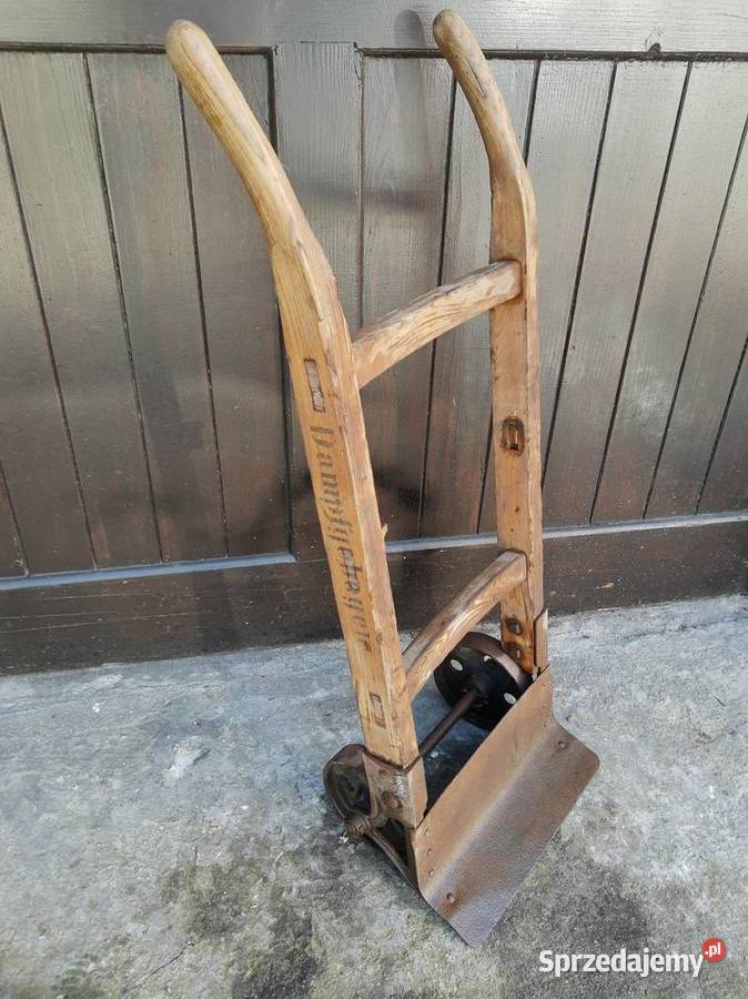 Wzek transportowy przedwojenny lata 2030 Kraków