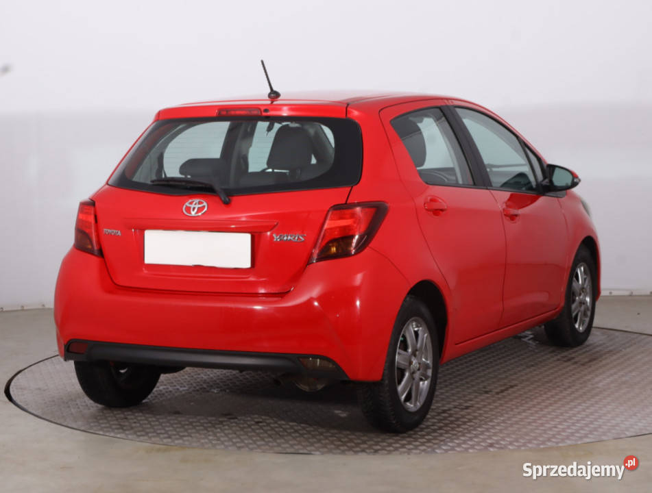 Toyota Yaris 10 VVTi gniazdo USB Piaseczno