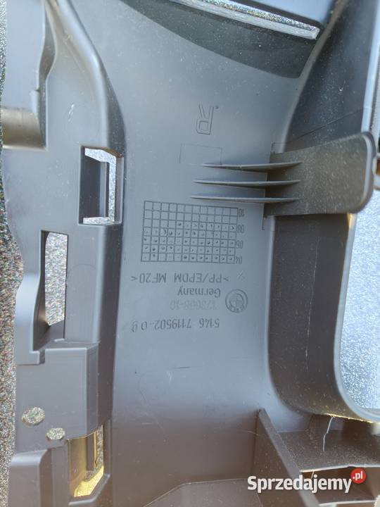 Bmw e87 mocowanie półki bagażnika prawe lewe