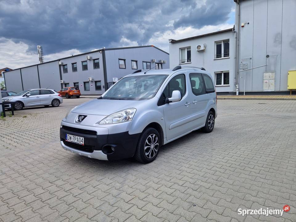 Peugeot Partner mały przebieg bezwypadkowy Partner dolnośląskie Wrocław sprzedam