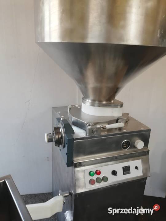 Nadziewarka Frey z porcjomatem płynną regualcją Produkcja
