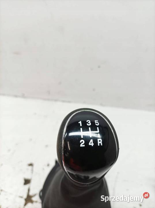 LEWAREK SKRZYNI BIEGÓW MANUAL 5B AV1R7C453CKA Rok produkcji 2016