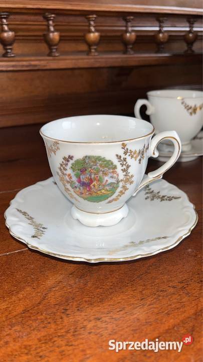 Filiżanka Import scena dworska Biała porcelana pomorskie Gdańsk sprzedam