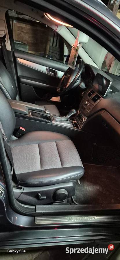 Mercedes CKlasa W204 22 2009