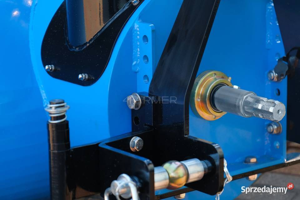 Odśnieżarka wirnikowa na przód ciągnika 4FARMER Tajęcina sprzedam