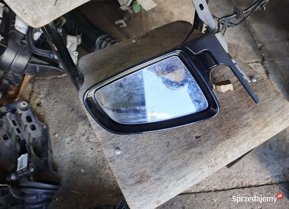 Lusterko elektryczne prawe 010681 Audi a4 vag Skarżysko-Kamienna