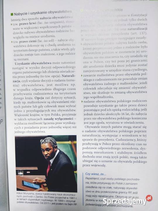 W centrum ponadgimnazjalne podręcznik szkolne Antykwariat