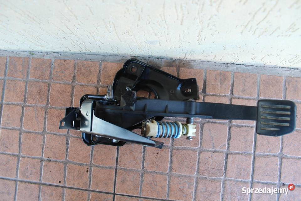 PEDAŁ SPRZĘGŁA FORD S MK1 8G9N 7B633JA