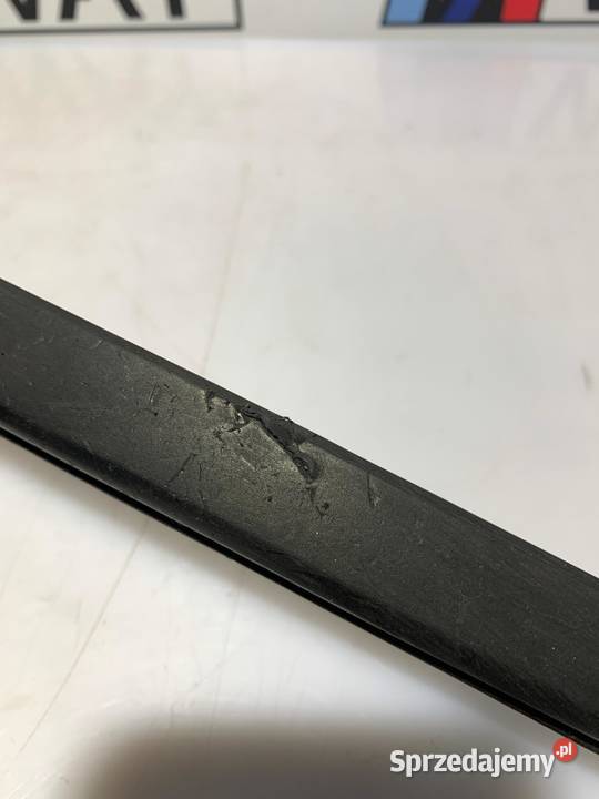 BMW F30 F31 M3 F80 LISTWA ODPROWADZAJĄCA SZYBY osobowe